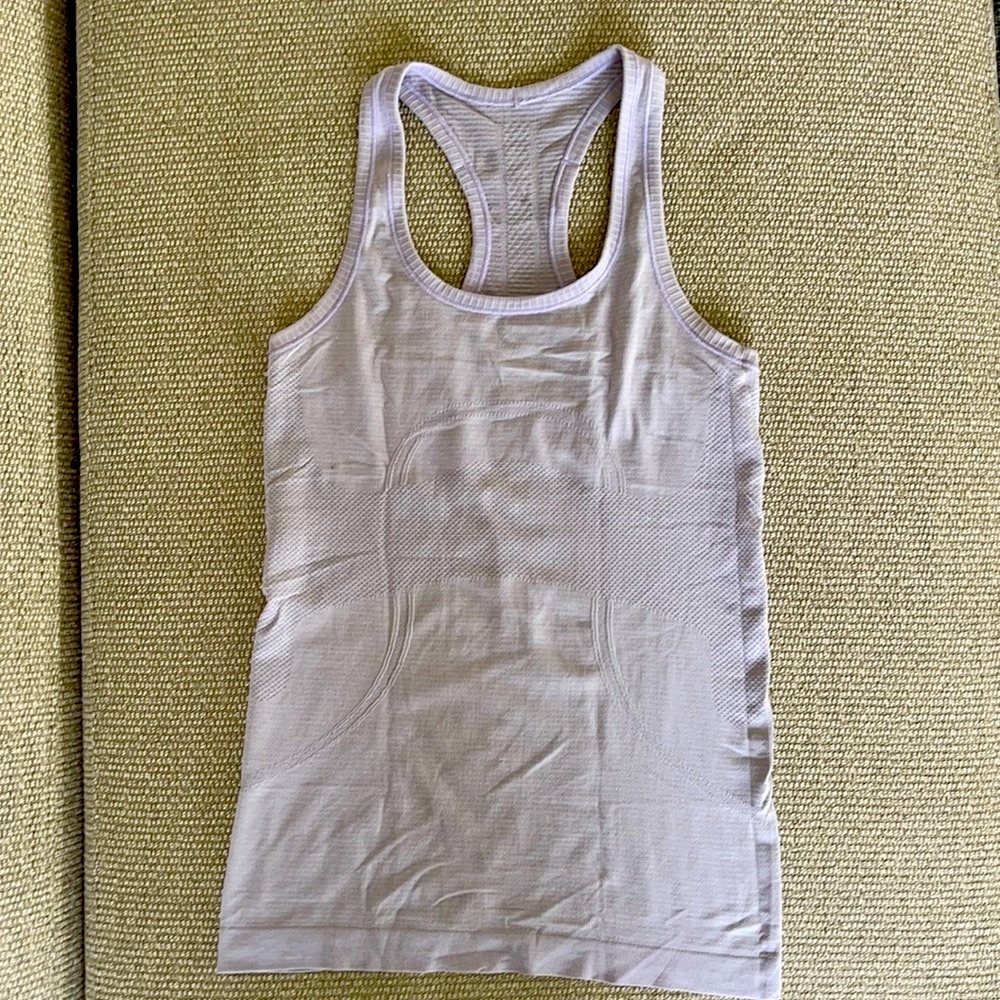 Lululemon Swiftly Tech Racerback - Size 4
